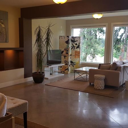 Teehouse Bed & Breakfast West Kelowna Εξωτερικό φωτογραφία